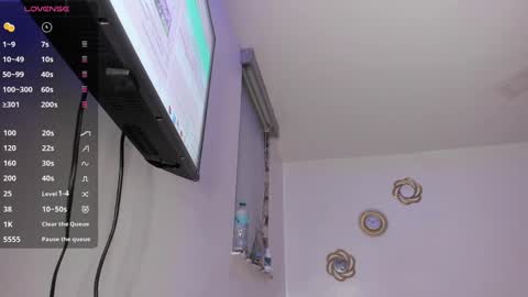 Snapshot of fabianna_laraa chatting on 02/28/25, 07:26 Thianna online show from 02/28/25, 07:26