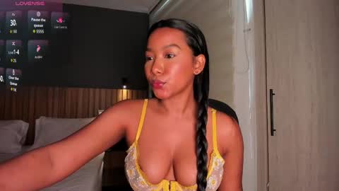 Thianna online show from 04/13/26, 04:34