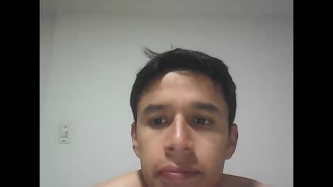 Snapshot of fabiar11 chatting on 09/26/25, 02:15 R online show from 09/26/25, 02:15