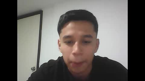 Snapshot of fabiar11 chatting on 11/09/25, 02:54 R online show from 11/09/25, 02:54