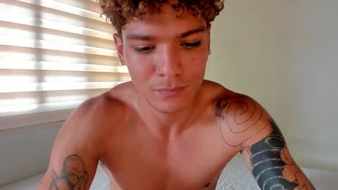 Snapshot of fabrizio_amery chatting on 12/01/24, 07:36 -  A N D E R online show from 12/01/24, 07:36