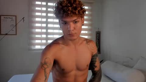 Snapshot of fabrizio_amery chatting on 12/15/24, 12:06 -  A N D E R online show from 12/15/24, 12:06