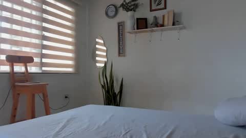 Snapshot of fabrizio_amery chatting on 09/11/25, 04:29 -  A N D E R online show from 09/11/25, 04:29