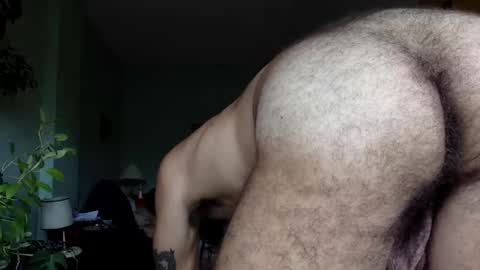 Snapshot of fabrizzio02 chatting on 02/10/25, 04:58 Fabrizzio online show from 02/10/25, 04:58