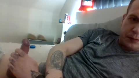 Snapshot of fack69ogsazzy69 chatting on 01/24/25, 10:51 Dennis online show from 01/24/25, 10:51