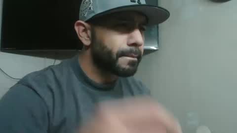 Snapshot of faded805 chatting on 12/08/24, 05:18 Mark online show from 12/08/24, 05:18