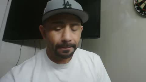 Snapshot of faded805 chatting on 02/01/25, 10:05 Mark online show from 02/01/25, 10:05