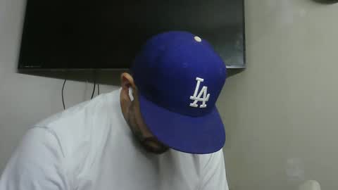 Snapshot of faded805 chatting on 02/23/25, 11:22 Mark online show from 02/23/25, 11:22