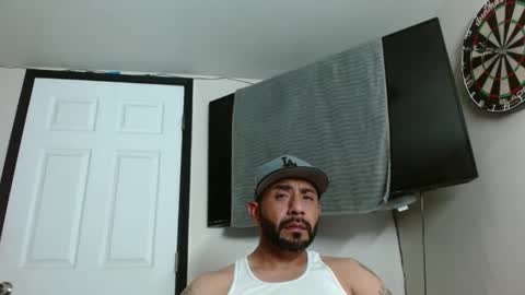 Snapshot of faded805 chatting on 09/11/25, 08:25 Mark online show from 09/11/25, 08:25