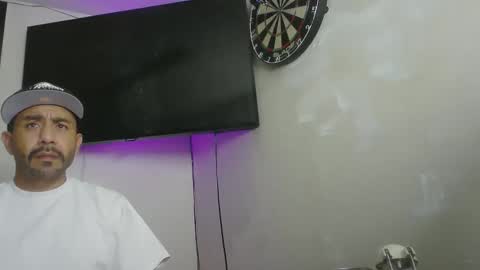 Snapshot of faded805 chatting on 11/04/25, 07:18 Mark online show from 11/04/25, 07:18