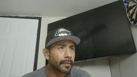 Snapshot of faded805 chatting on 11/08/25, 10:26 Mark online show from 11/08/25, 10:26