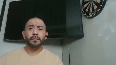 Snapshot of faded805 chatting on 11/23/25, 07:52 Mark online show from 11/23/25, 07:52