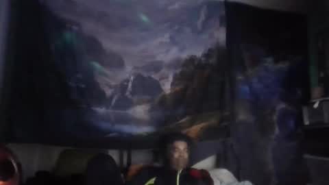 Snapshot of fadeyisteven32 chatting on 03/17/26, 05:33 fadeyisteven32 online show from 03/17/26, 05:33