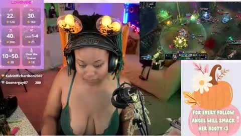 aisha online show from 11/01/25, 02:46