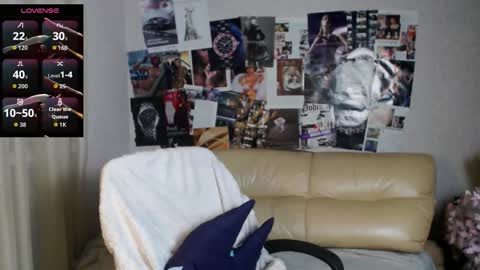 Snapshot of faiirylight chatting on 10/16/25, 04:57 Eve online show from 10/16/25, 04:57