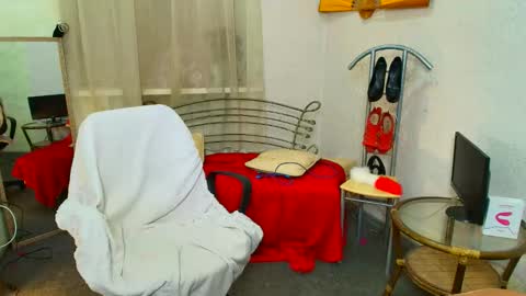 Snapshot of faiirylight chatting on 02/18/26, 07:48 Eve online show from 02/18/26, 07:48