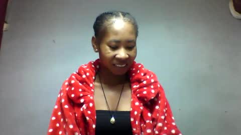 faiqua95 online show from 04/27/26, 06:33