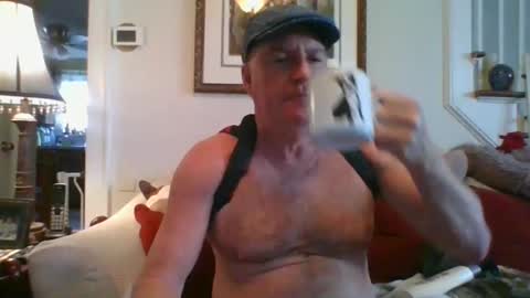 Snapshot of fairmount31 chatting on 02/02/25, 01:41 fairmount31 online show from 02/02/25, 01:41