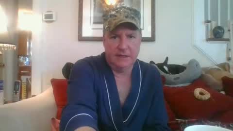 Snapshot of fairmount31 chatting on 03/06/25, 07:10 fairmount31 online show from 03/06/25, 07:10