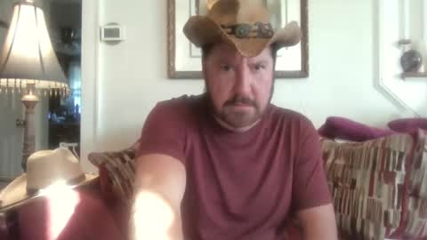 Snapshot of fairmount31 chatting on 10/02/25, 12:12 fairmount31 online show from 10/02/25, 12:12