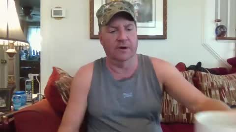 Snapshot of fairmount31 chatting on 11/03/25, 01:56 fairmount31 online show from 11/03/25, 01:56