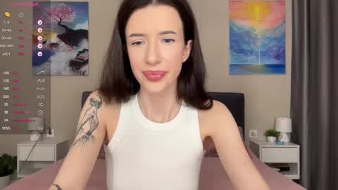 Bloom  online show from 01/27/25, 05:58