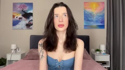 Bloom  online show from 01/30/25, 05:17