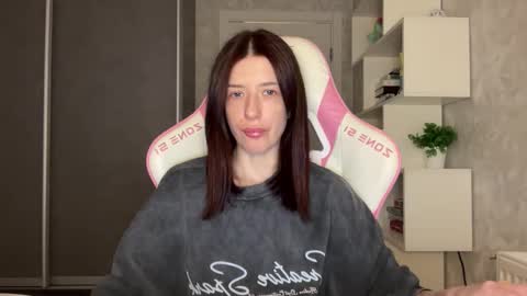 Bloom  online show from 02/28/26, 02:18