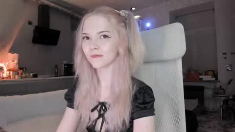 Snapshot of fairy_casey chatting on 03/05/25, 09:59 fairy_casey online show from 03/05/25, 09:59