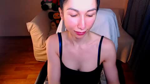 Elli  online show from 06/01/26, 10:22