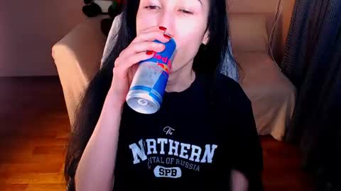 Snapshot of fairy_elli_hot chatting on 06/21/26, 12:24 Elli online show from 06/21/26, 12:24