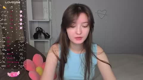 Snapshot of fairy_m00n chatting on 10/10/25, 11:26 Kate online show from 10/10/25, 11:26