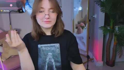 Tara online show from 10/24/25, 05:48