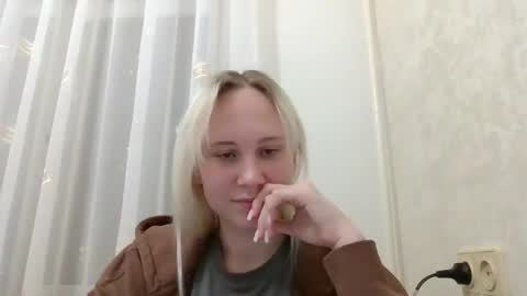 fairyfeller_ online show from 10/03/25, 03:31