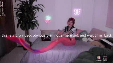 Snapshot of fairywhore chatting on 10/26/25, 04:40 Jackie Cosplayer online show from 10/26/25, 04:40