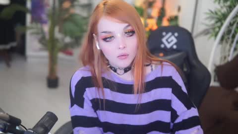 faith_chan online show from 01/11/25, 07:28