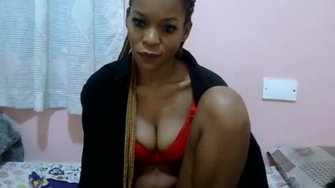 faizah_ online show from 06/27/26, 01:28