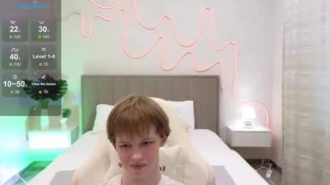 Snapshot of fakeangel87 chatting on 11/04/25, 09:08 Fakeangel online show from 11/04/25, 09:08