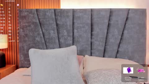 Snapshot of falaksweet_ chatting on 01/11/25, 12:18 Leila.... online show from 01/11/25, 12:18