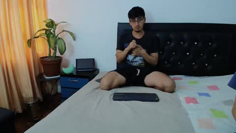 FallGays online show from 03/03/26, 09:42