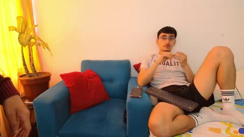 FallGays online show from 06/04/26, 04:24