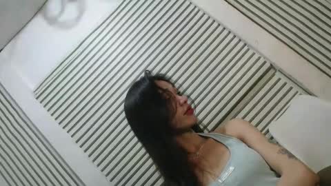 Alexandra x Alexandro online show from 04/09/26, 06:13