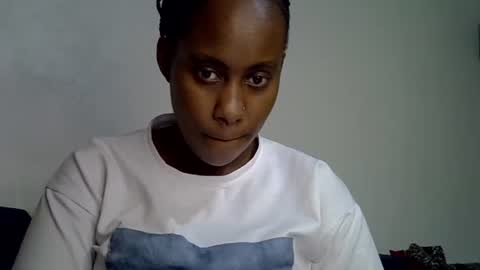 famous_bear online show from 03/09/26, 07:29