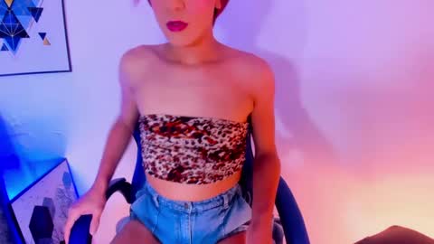 Snapshot of fanasy_andreadollx chatting on 02/19/25, 01:40 Andrea online show from 02/19/25, 01:40