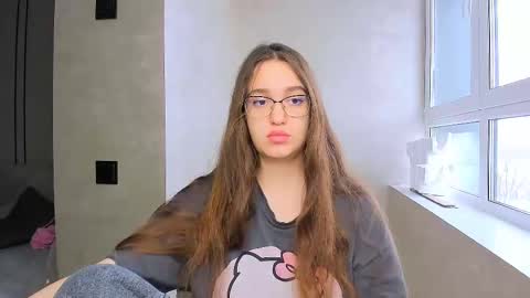 fancy bunny online show from 02/22/25, 10:18