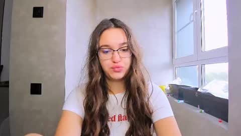 fancy bunny online show from 09/22/25, 06:26