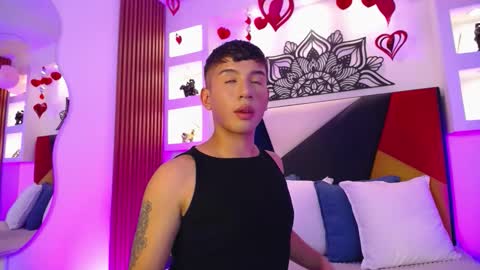 Snapshot of fancy_vixen chatting on 02/17/26, 03:25 FANCY online show from 02/17/26, 03:25