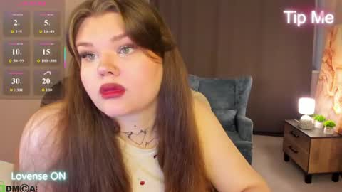 Snapshot of fanfik_ chatting on 07/19/26, 12:20 Elena online show from 07/19/26, 12:20