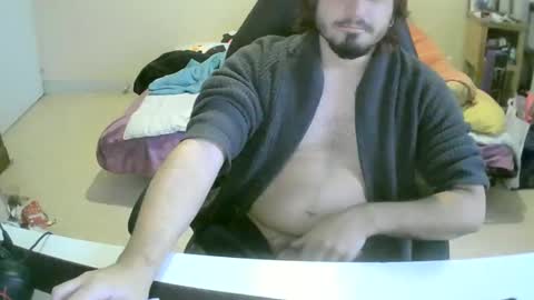 Snapshot of fangtiger chatting on 12/19/24, 09:29 Kevin online show from 12/19/24, 09:29