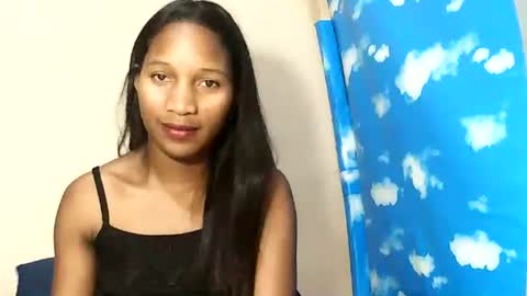 Snapshot of faniriah27 chatting on 10/09/25, 07:56 faniriah27 online show from 10/09/25, 07:56